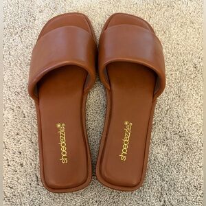 Shoe Dazzle Brown Slide Sandals